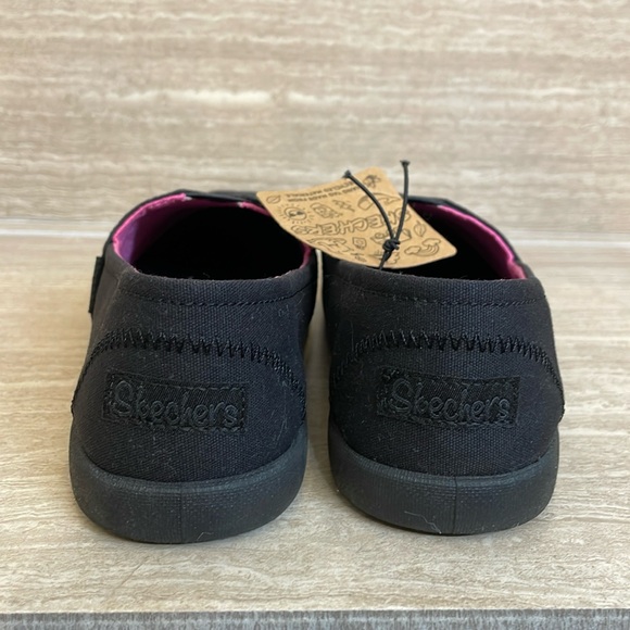 SKECHERS NWT Girls Size 2 Black Slip-On canvas casual shoes gel memory foam - Picture 8 of 11